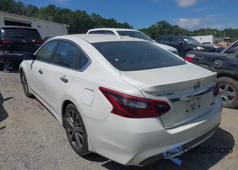 2018 Nissan Altima 2.5 Sr из США, поврежденный, VIN 1N4AL3AP9JC136738